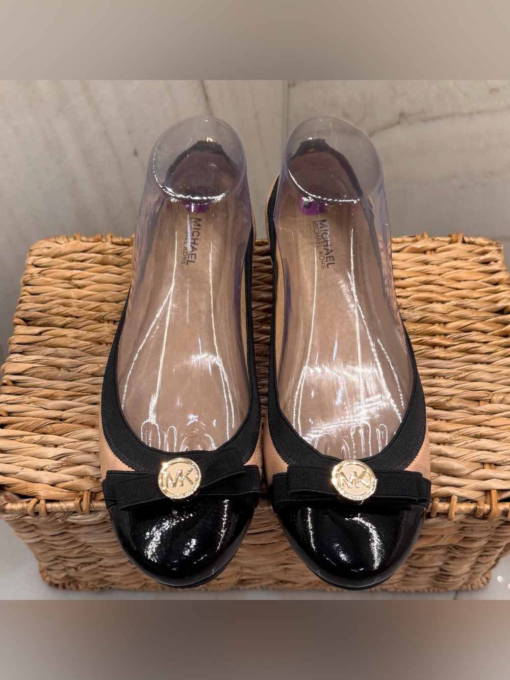 Michael Kors Ladies 8 1/2 Black and Tan Ballet Flats with Gold MK Accent NEW!